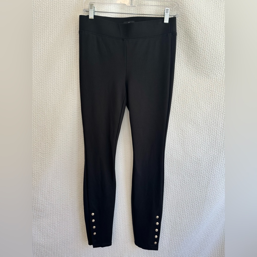 WHITE HOUSE BLACK MARKET Black Leggings Size XS Gold Button Ankle Stretch